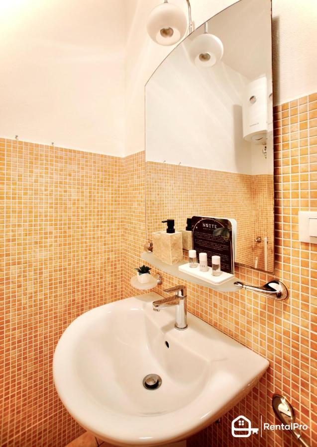 Appartement Free Parking-Sea View, With Pool & Garden à San Remo Extérieur photo